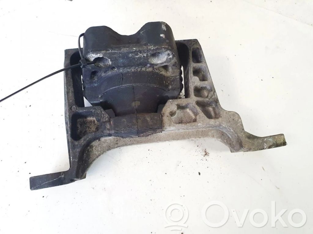 Volvo V50 Suport tampon motor 