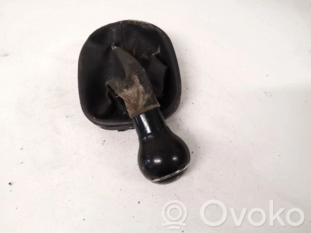 Volkswagen Touran I Rivestimento in pelle/manopola della leva del cambio