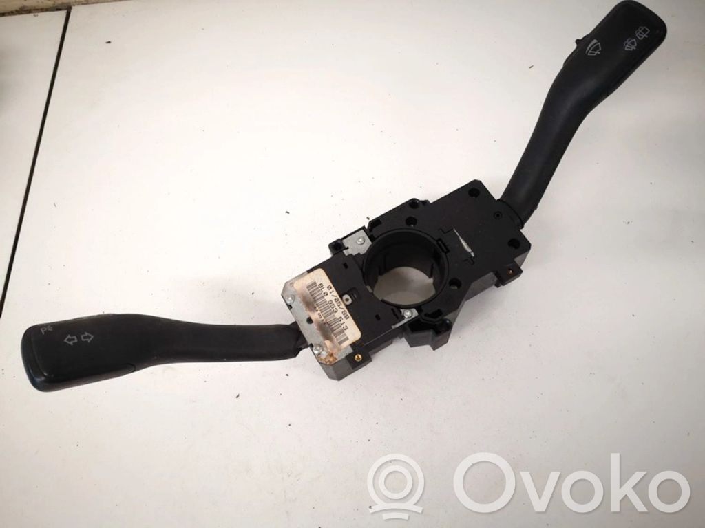 Volkswagen PASSAT B5 Leva/interruttore dell’indicatore di direzione e tergicristallo