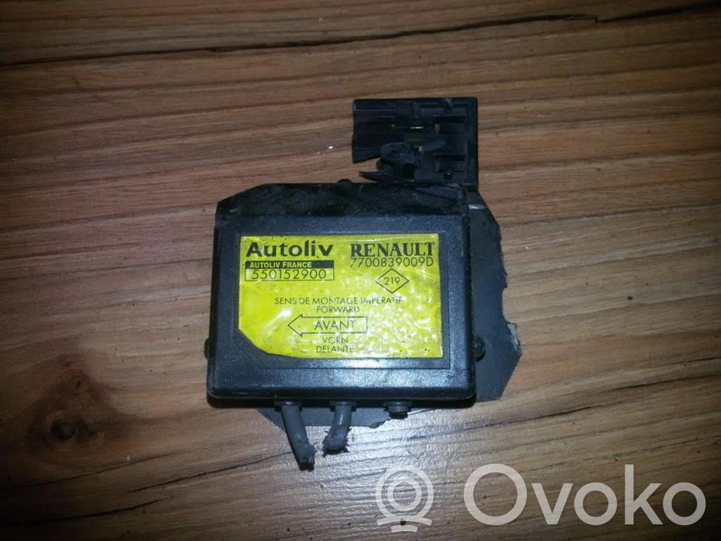 Renault 19 Airbag control unit/module 