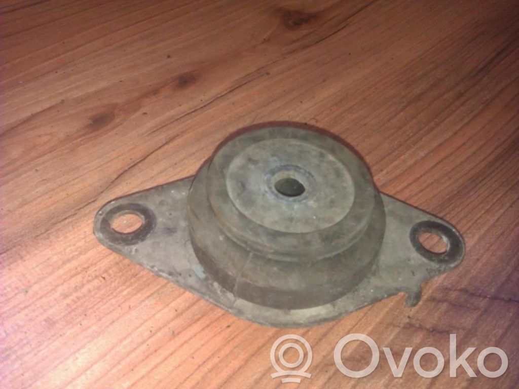 Renault Laguna I Suport tampon motor 