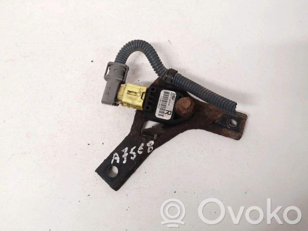 Toyota Avensis T250 Senzor impact/declanșare airbag