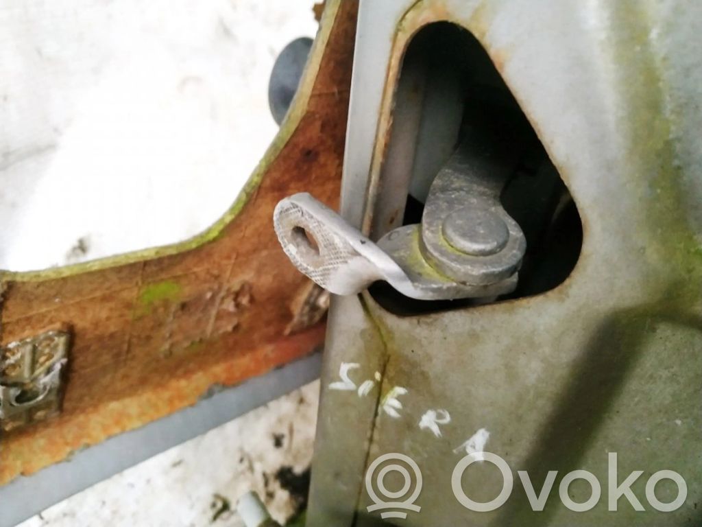 Tope freno de puerta trasera