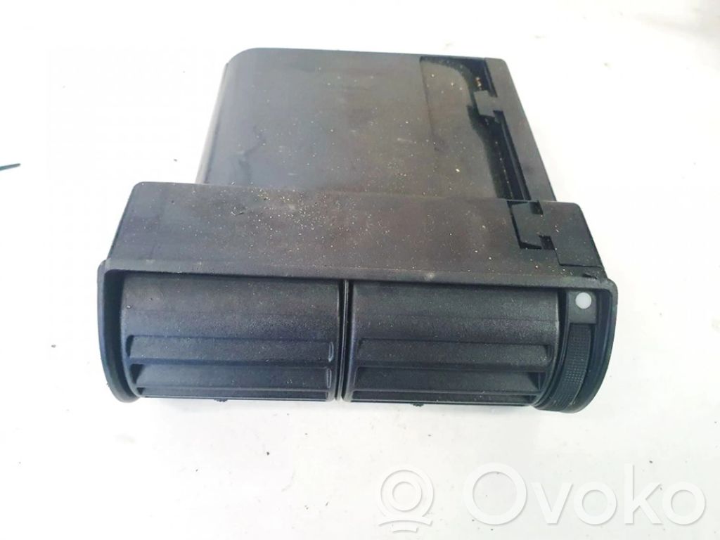 Rejilla de ventilación central del panel   4A1820902,4A1820902
