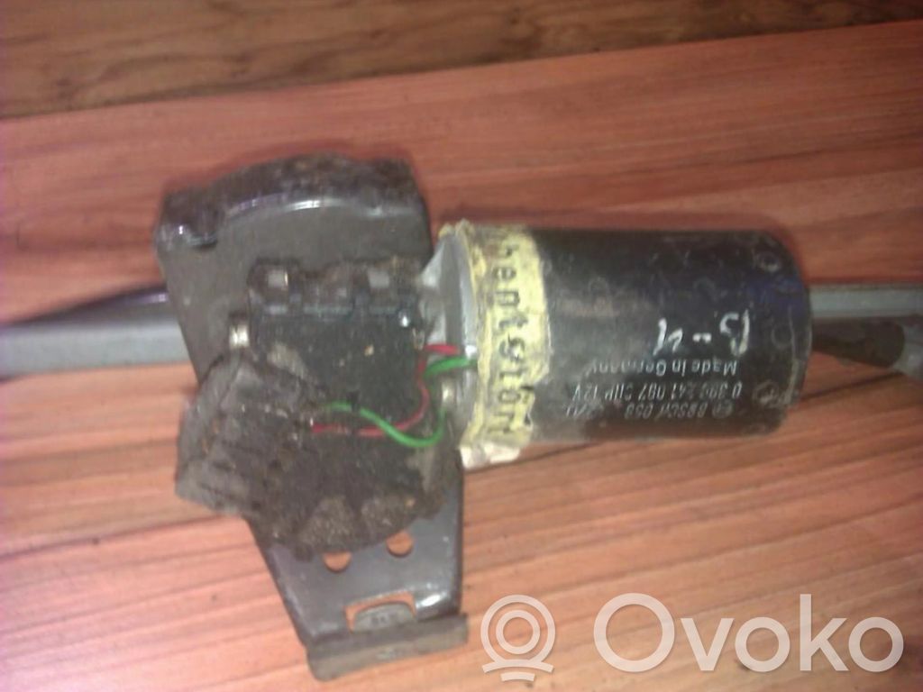 Motor del limpiaparabrisas   0390241097,0390241097