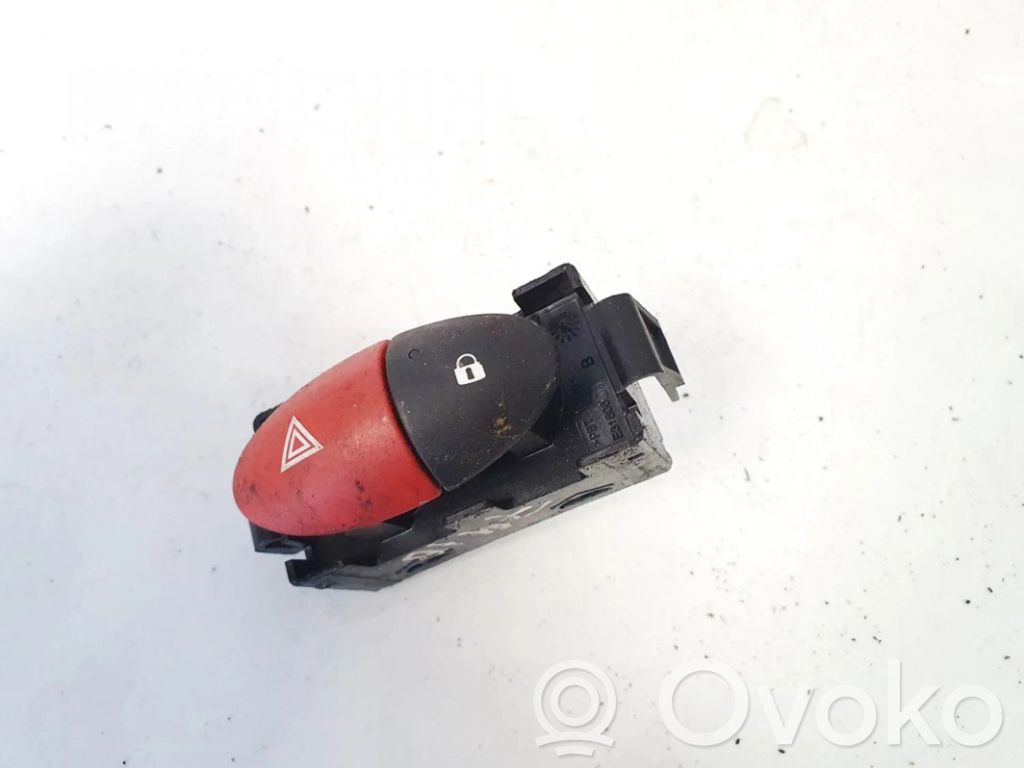 Botón interruptor de luz de peligro   E3160601,E31601,E31601,E3160601