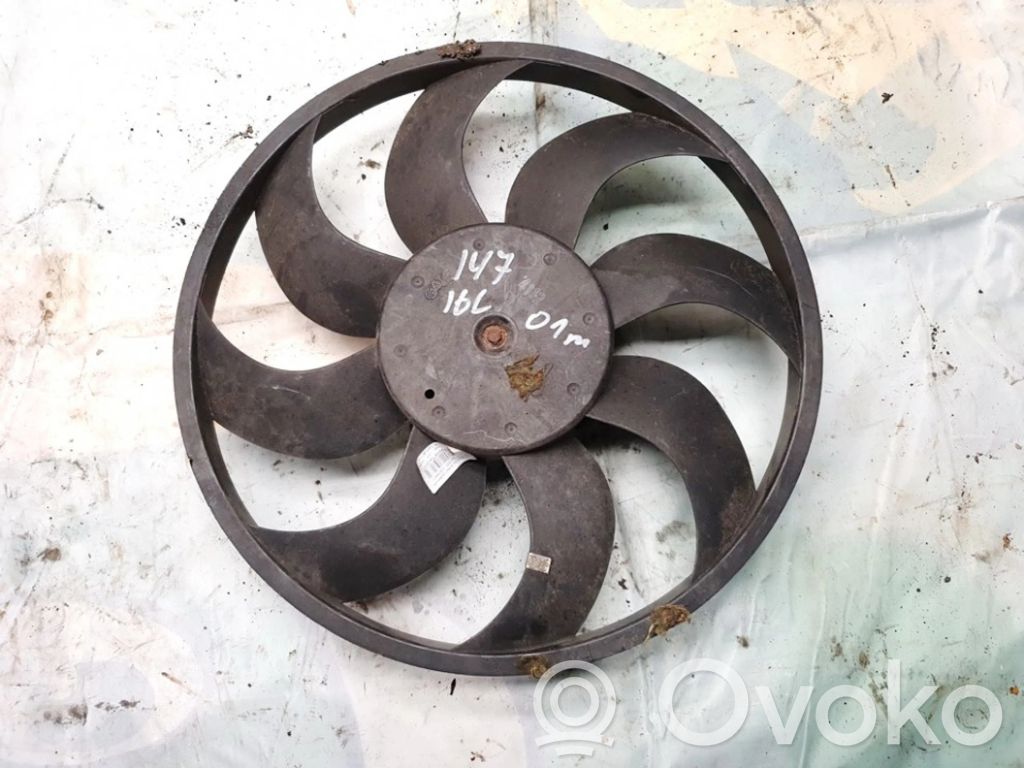 Alfa Romeo 147 Osłona wentylatora chłodnicy 