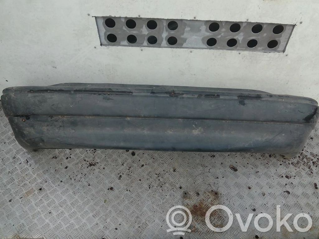 Opel Astra F Parachoques 