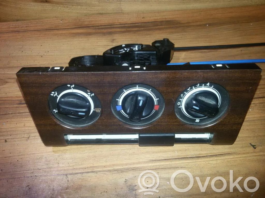 Panel klimatyzacji   JFC000900,JFC000900