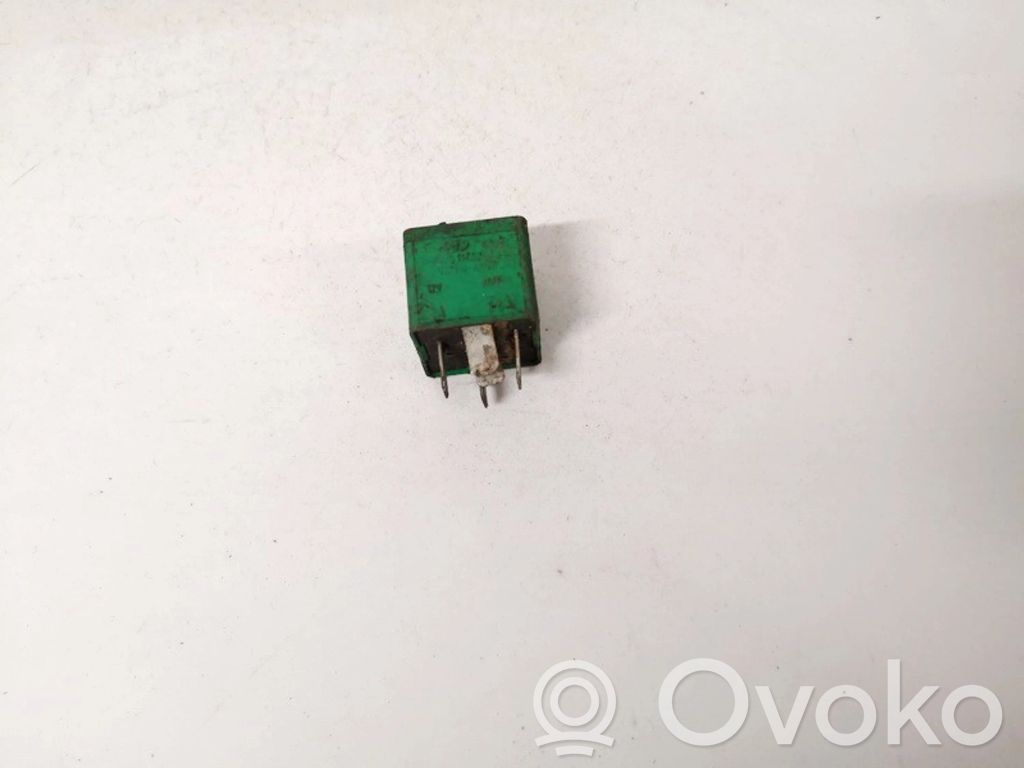 Otros relés   93BG13A025AA,V23136A1X2,93BG13A025AA,V23136