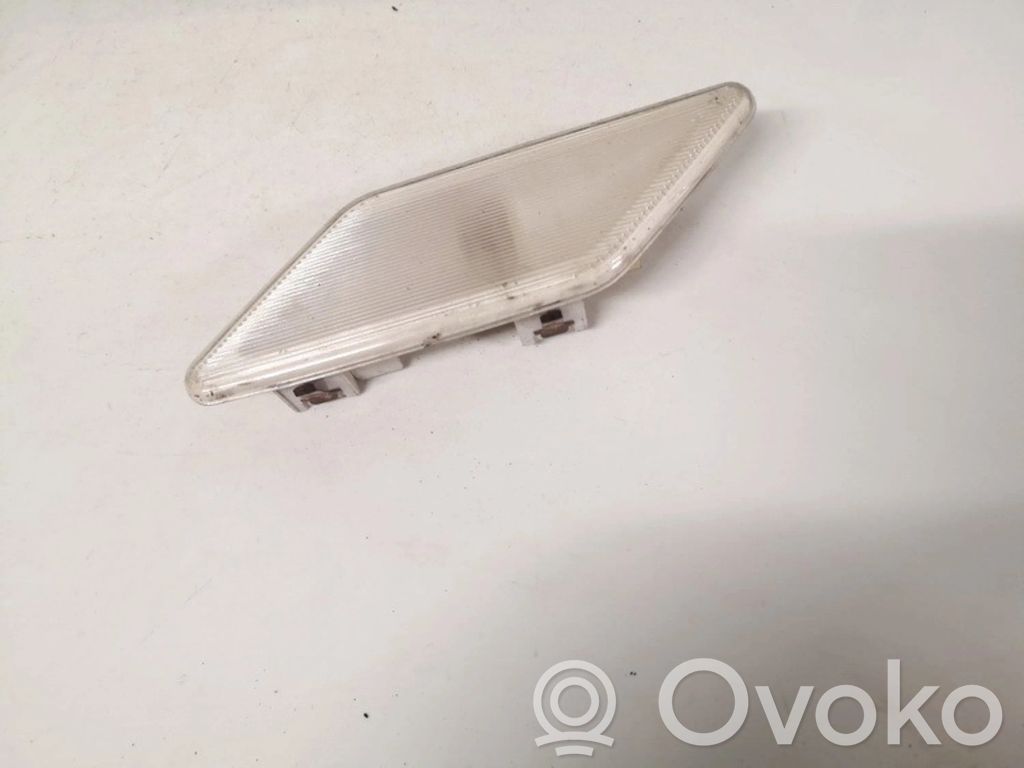 Lampka podsufitki tylna   63318375584,63318375584,63318375584,63318375584