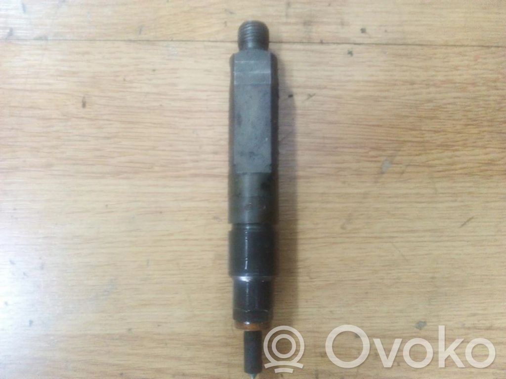 Inyector de combustible   0432193753,0432193753