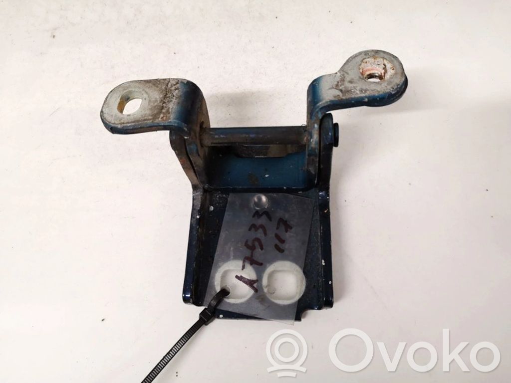 Bisagra inferior de la puerta trasera   85574F,85574F