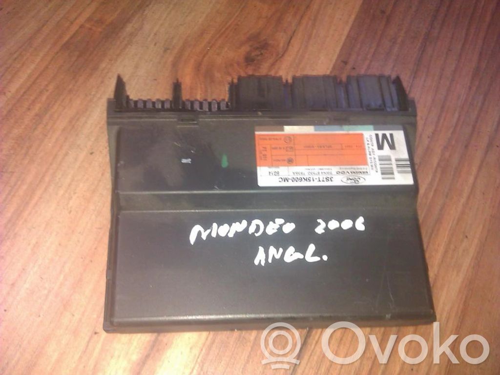 Ford Mondeo Mk III Modulo comfort/convenienza