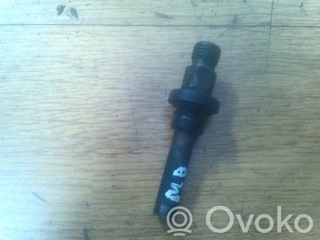 Mercedes-Benz S W126 Injector combustibil 