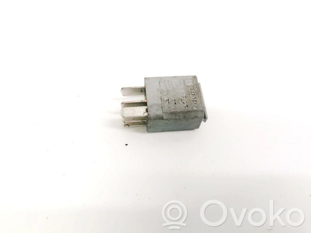 Otros relés   13100504,0332201100,0332201100,13100504
