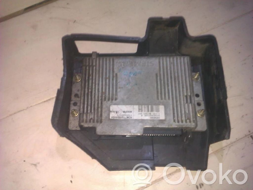 Renault Megane I Engine control unit/module 