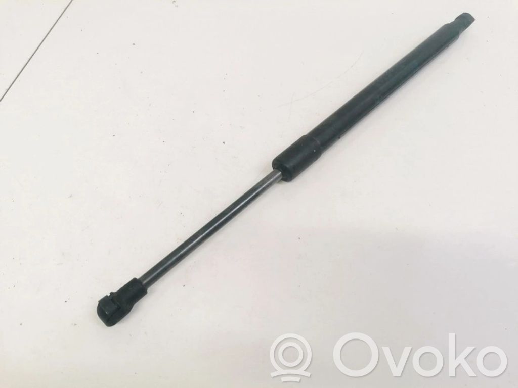 BMW 2 F22 F23 Amortyzator klapy tylnej bagażnika 