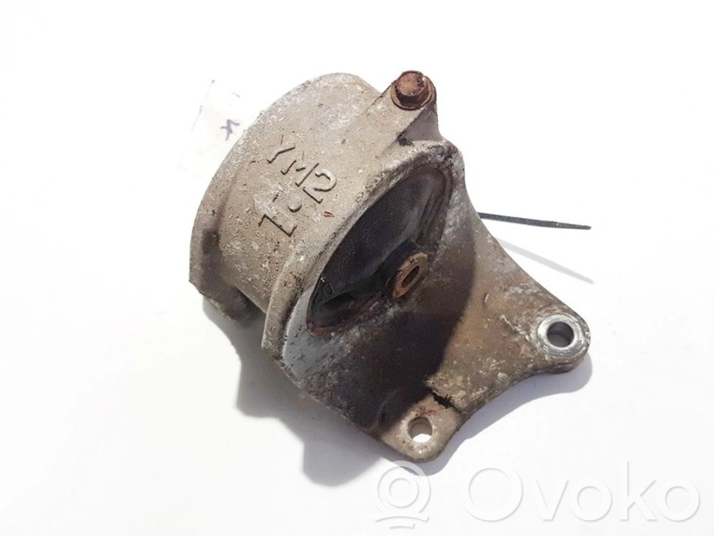 Nissan Almera N16 Supporto di montaggio del motore 