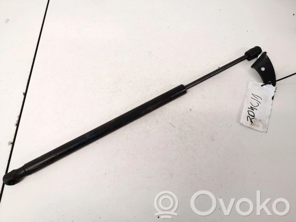 Amortizatorius variklio dangčio   106263400A,106263400A,106263400A,106263400A