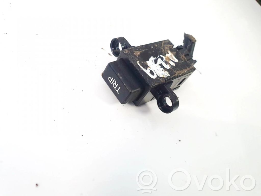 Hyundai i30 Muut kytkimet/nupit/vaihtimet 