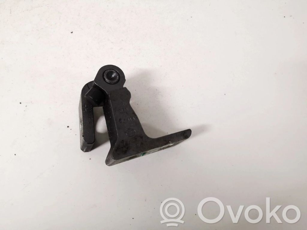 Volkswagen Tiguan Bisagra superior puerta delantera 
