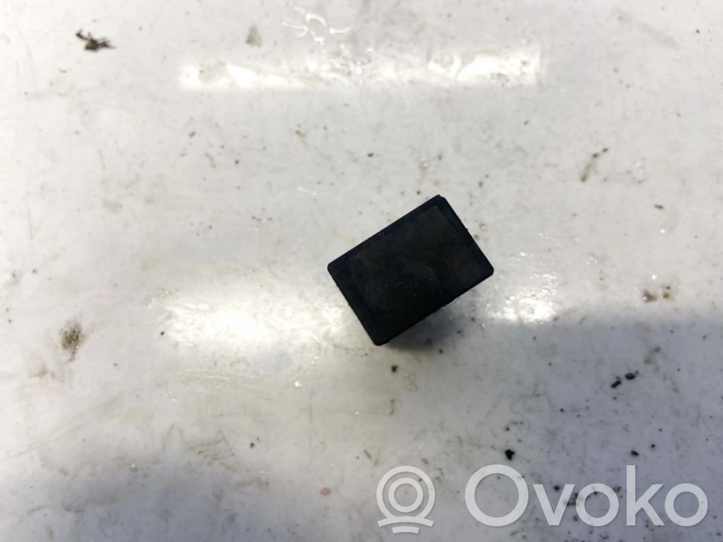 Otros relés   F57B14B192AA,F57B14B192AA,F57B14B192AA,F57B14B192AA