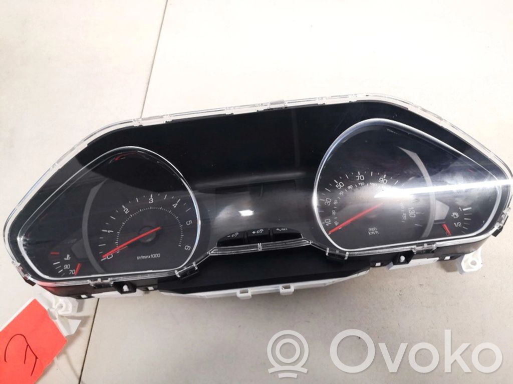 Peugeot 208 I Vitezometru (grup de instrumente) 