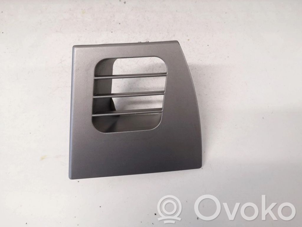 BMW 7 E65 E66 Rejilla de ventilación central del panel 