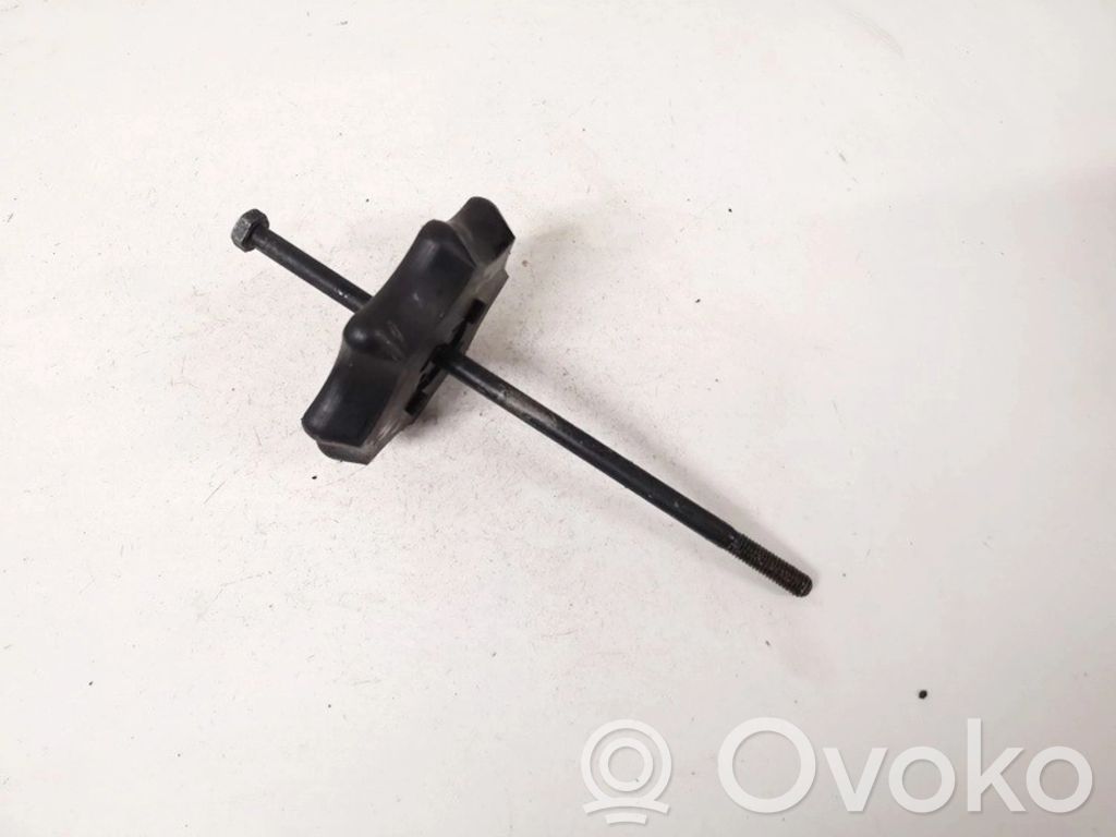Tornillo de la rueda de repuesto   8N0803899,8N0803899