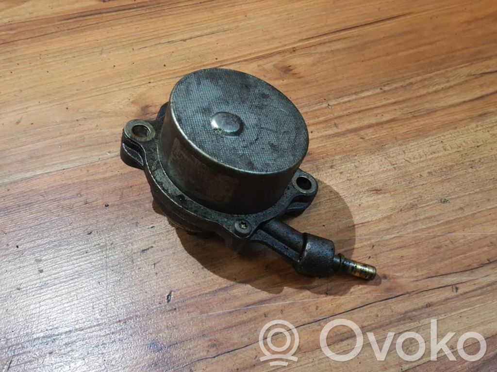 Peugeot 607 Pompă vacuum 