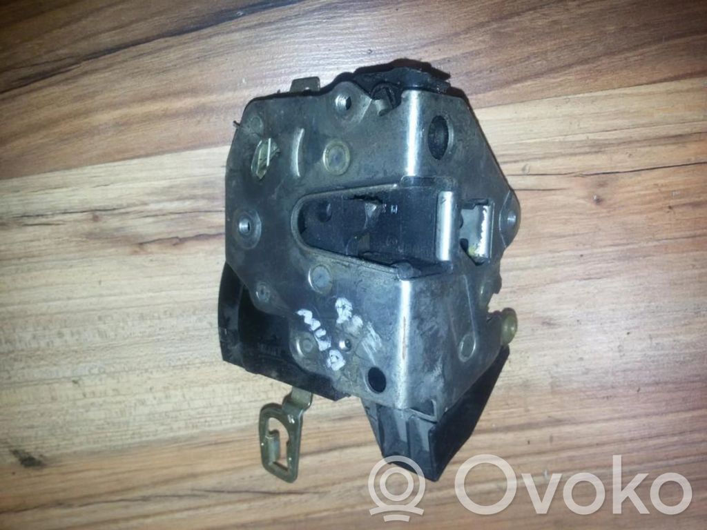 Etuoven lukko   8122204,8122204