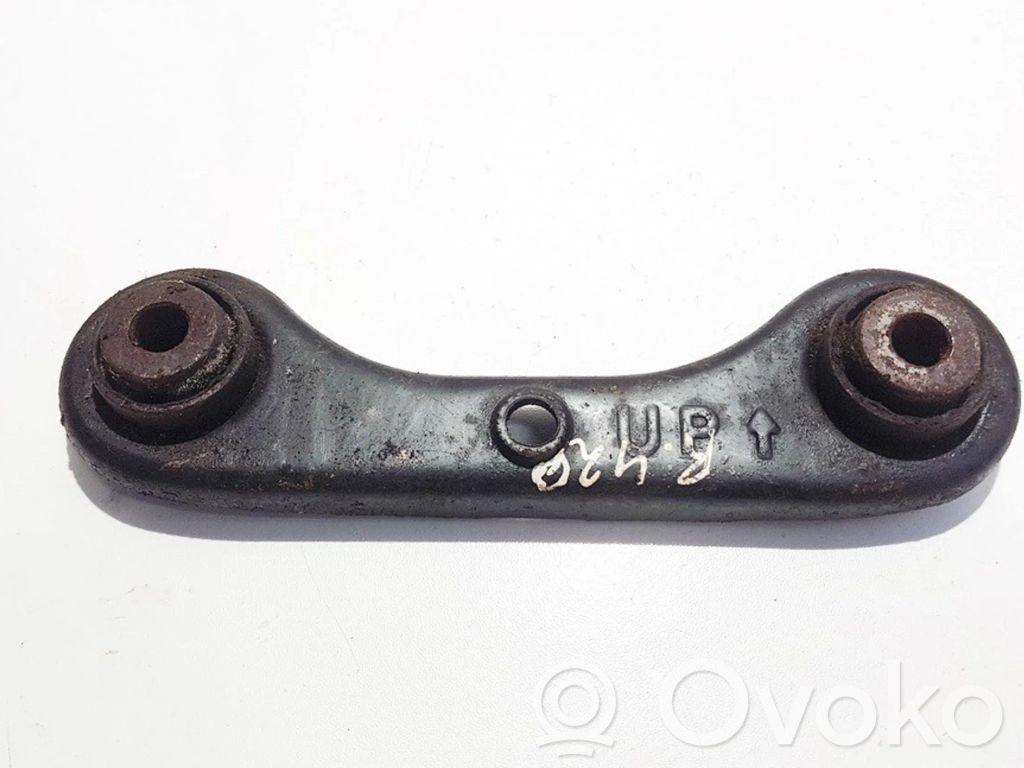 Rover 414 - 416 - 420 Basculă superioară spate 