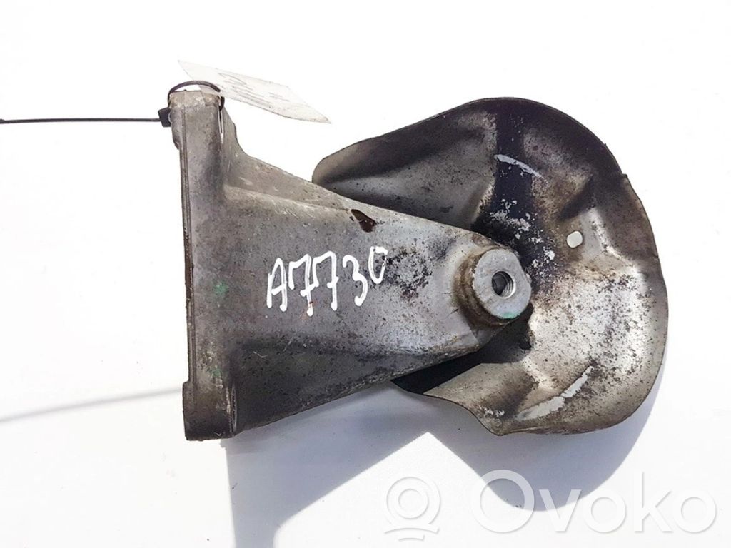 Mercedes-Benz C W202 Supporto di montaggio del motore (usato)