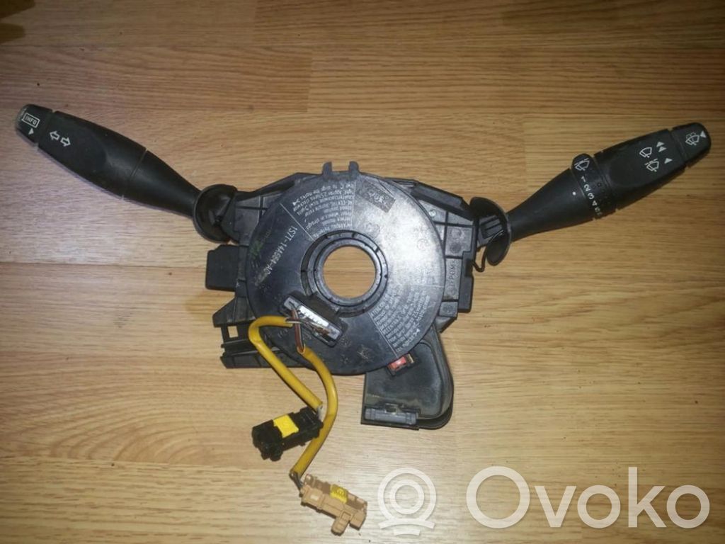 Ford Mondeo Mk III Leva/interruttore dell’indicatore di direzione e tergicristallo