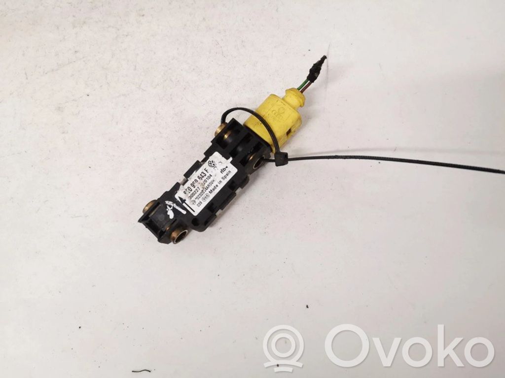 Volkswagen Golf V Senzor impact/declanșare airbag