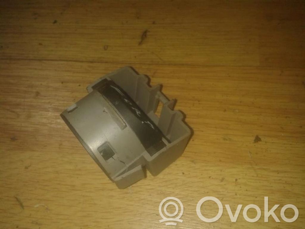 Ford Mondeo MK II Butuc cheie contact 
