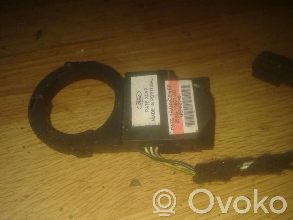 Ford Mondeo MK I Antena / Czytnik / Pętla immobilizera