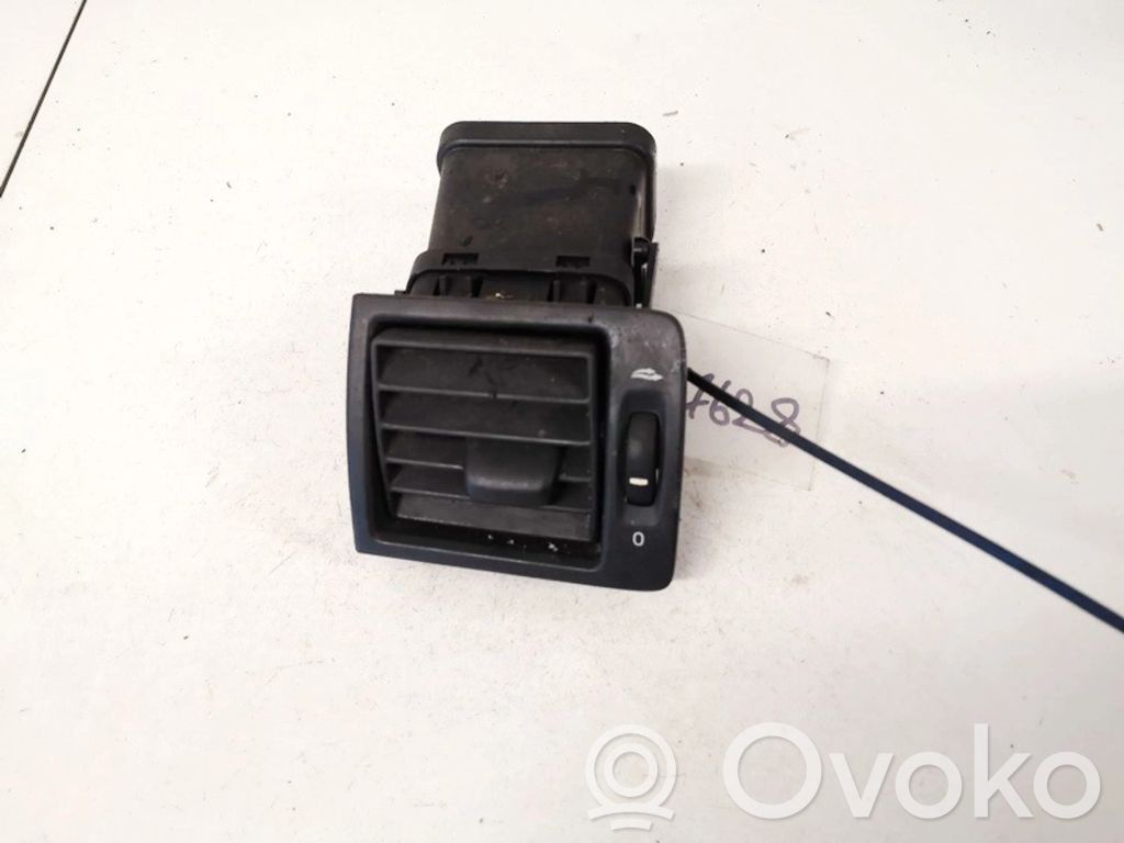 Volvo S40 Rejilla de ventilación central del panel 