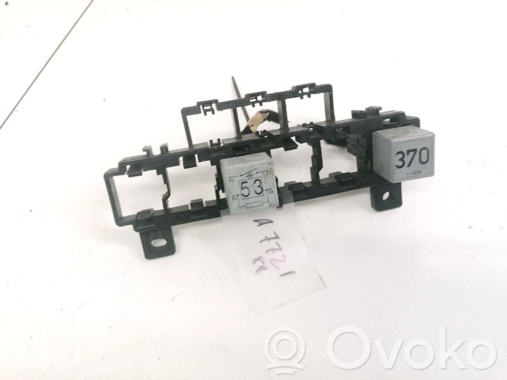 Sulakerasiasarja   8E0937503,8E0937503