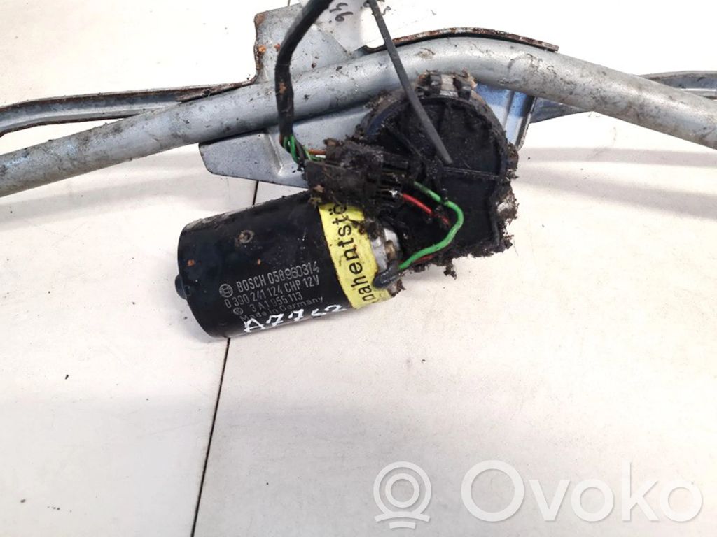 Volkswagen PASSAT B4 Motor del limpiaparabrisas 