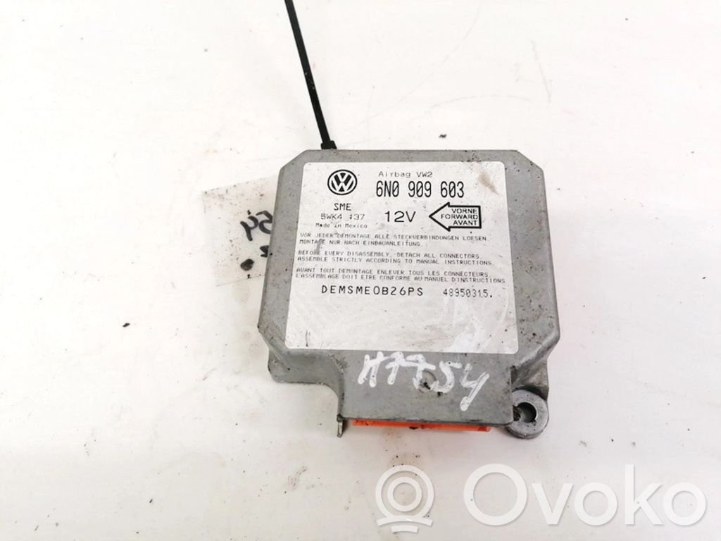 Volkswagen PASSAT B4 Centralina/modulo airbag