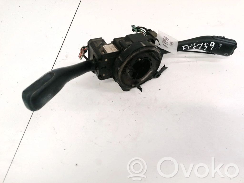 Skoda Octavia Mk1 (1U) Bloc semnalizator și ștergător parbriz