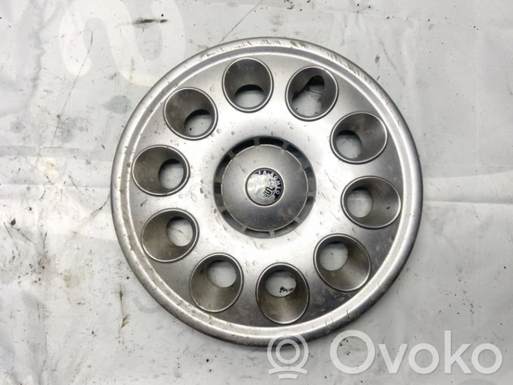 Alfa Romeo 147 R15-pölykapseli 