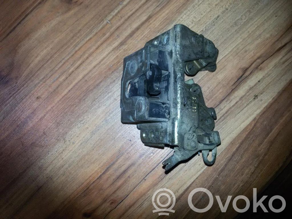 Opel Kadett E Takaoven lukko 
