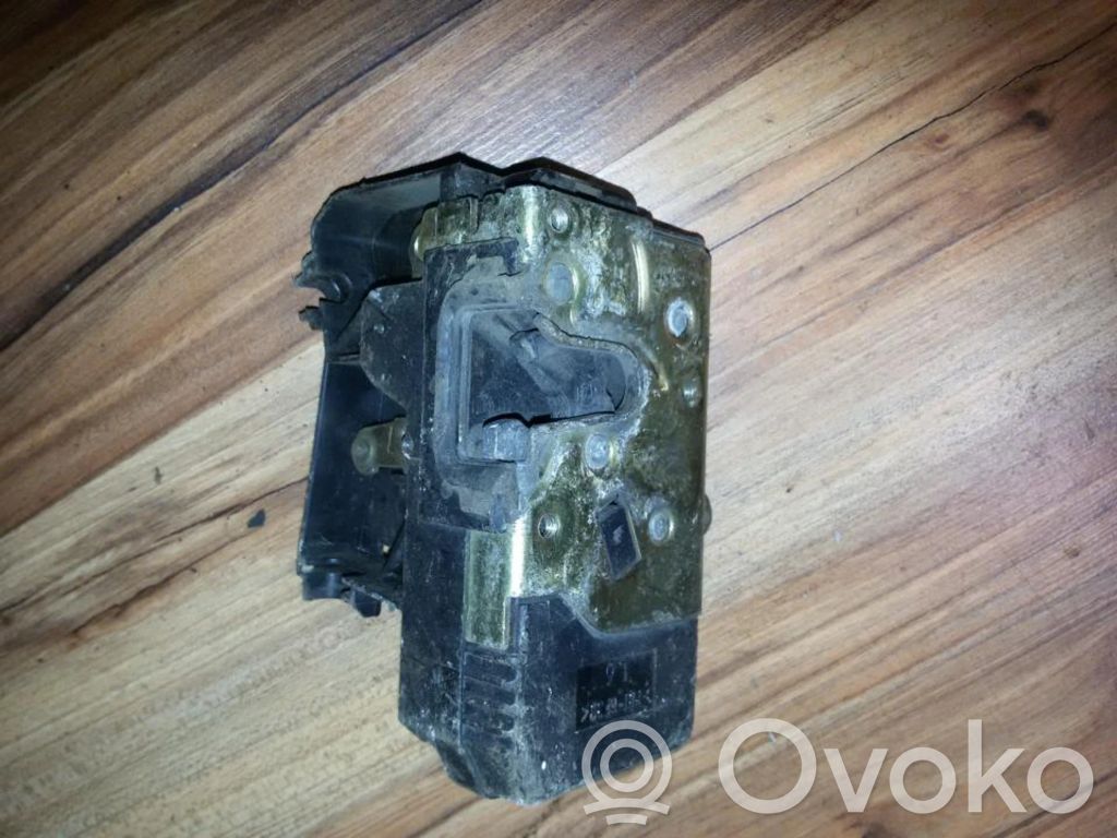 Opel Astra G Etuoven lukko 