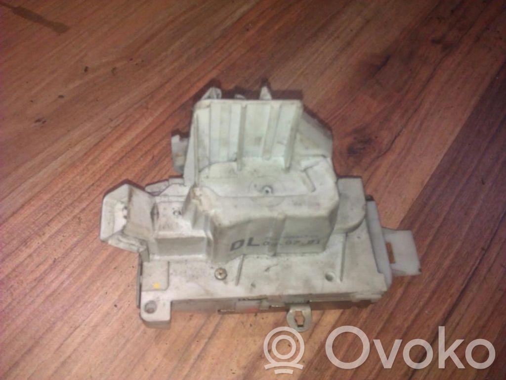 Ford Focus Etuoven lukko