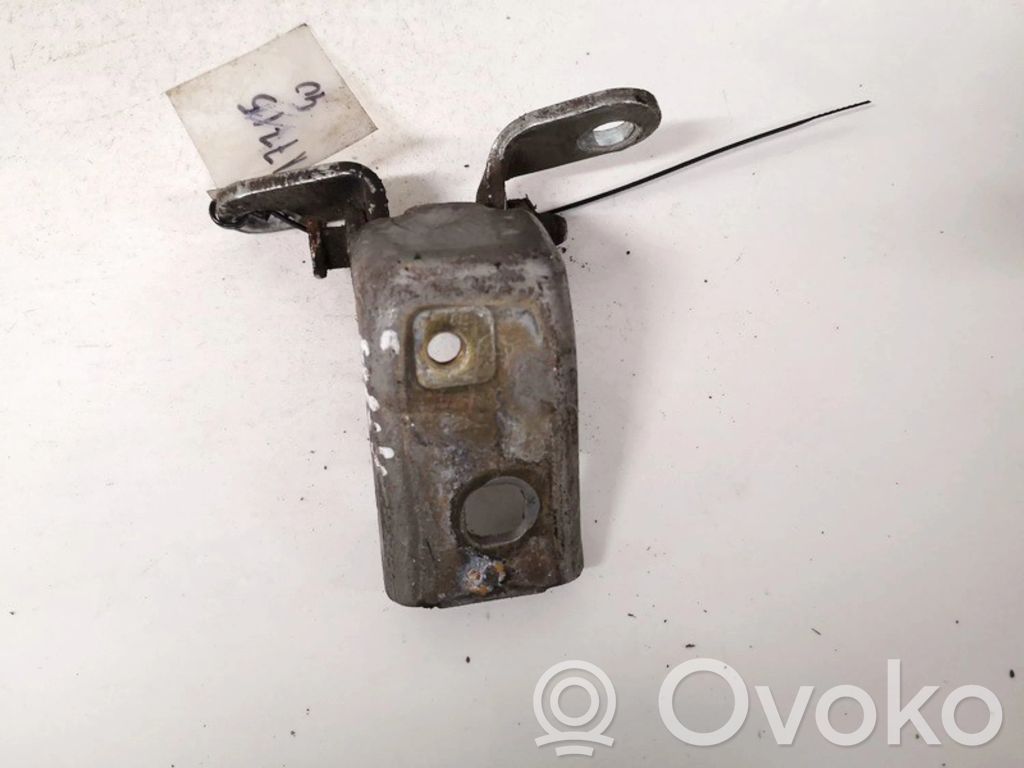 Ford Mondeo Mk III Front door upper hinge 