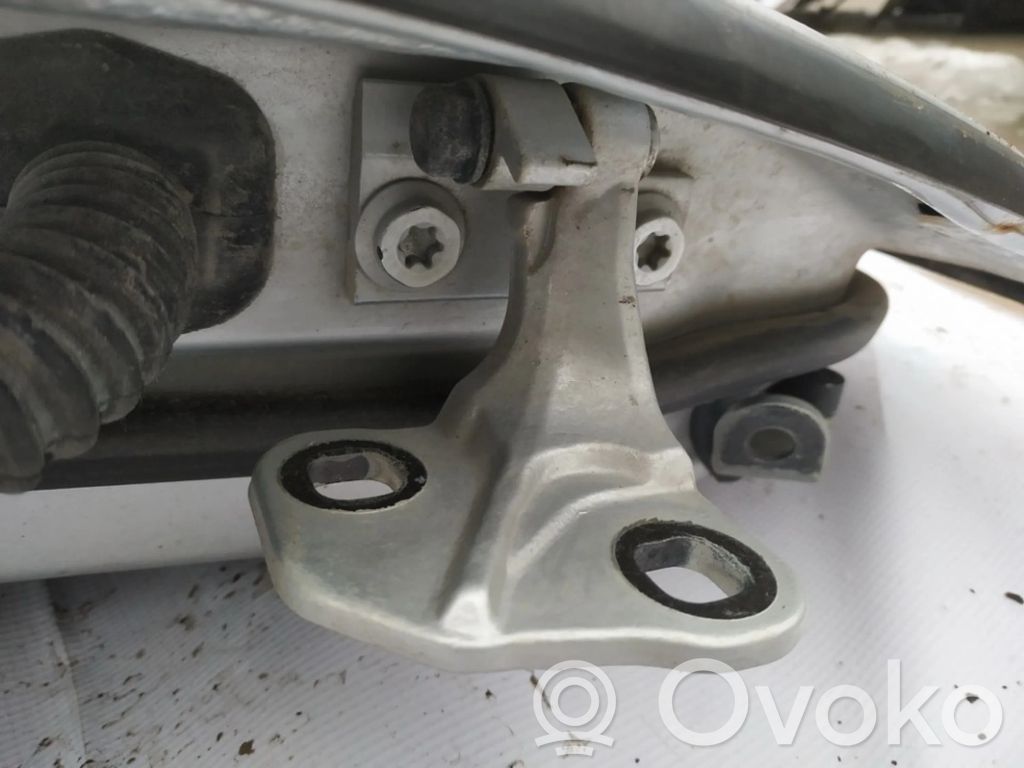 BMW 7 E65 E66 Balama inferioară ușă spate