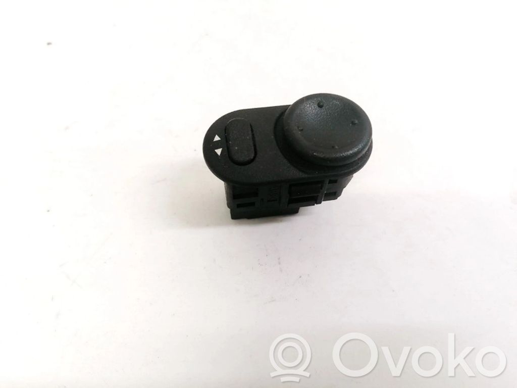 Opel Vectra B Comutator oglinzi laterale 